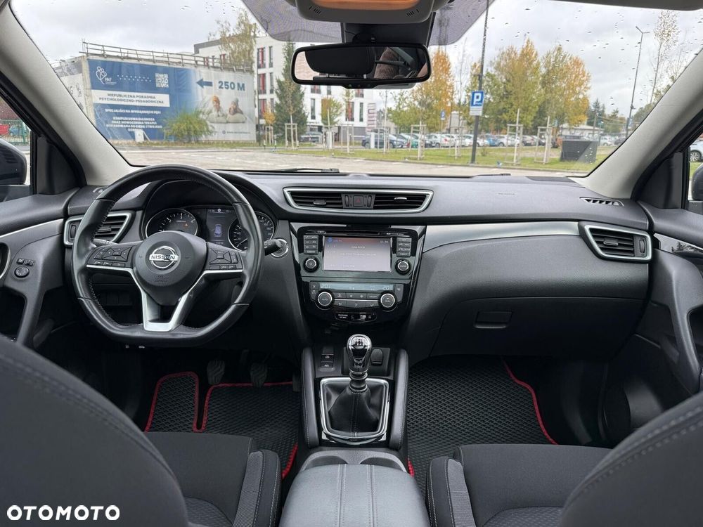 Nissan Qashqai - 23