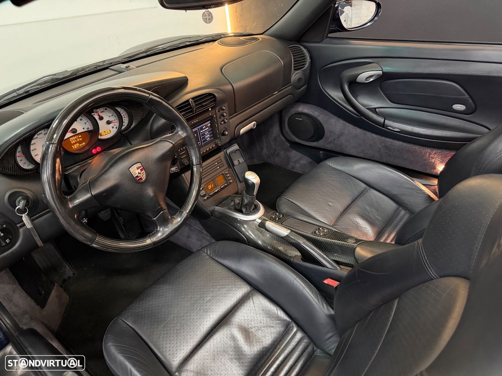 Porsche 911 (996) Carrera 40 Anos - 24