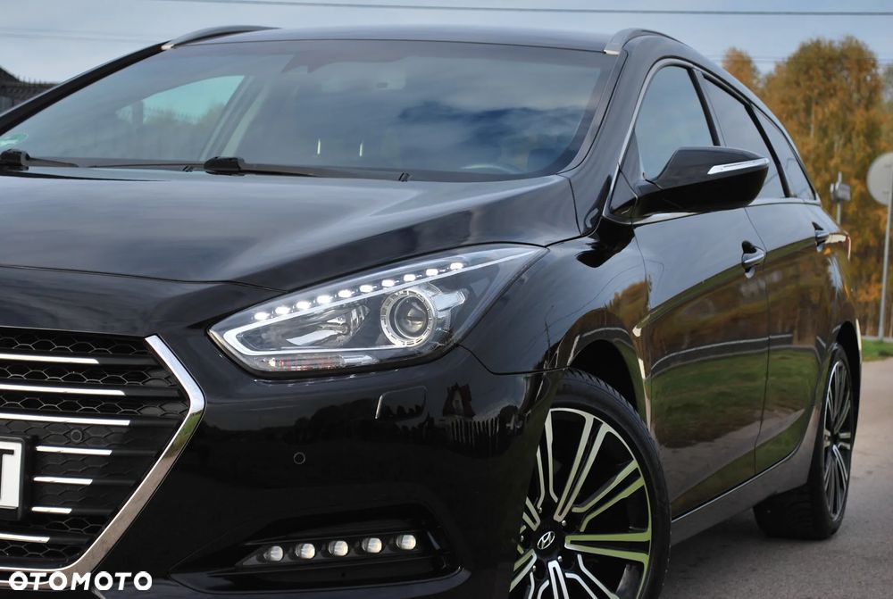 Hyundai i40 Kombi 2.0 Automatik Premium - 15