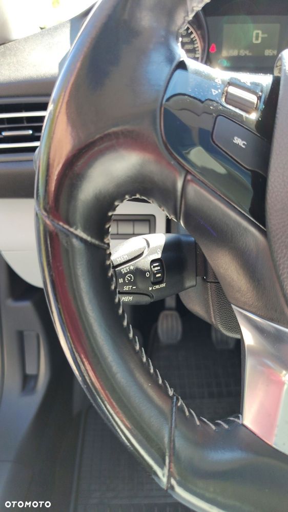 Peugeot 308 BlueHDi FAP 120 Stop & Start Allure - 25