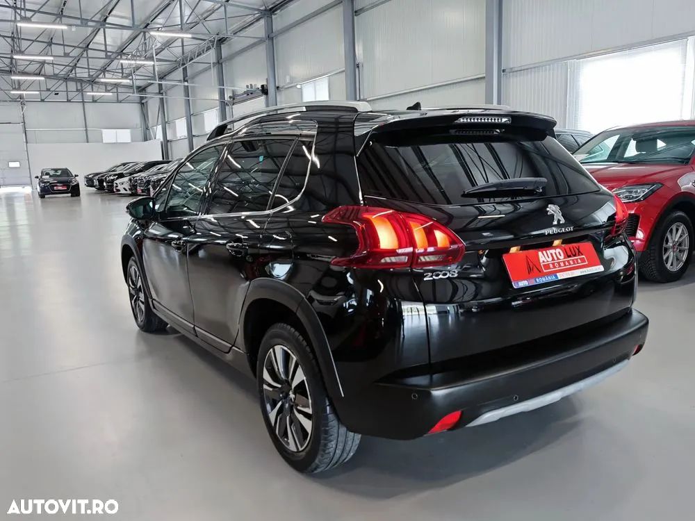 Peugeot 2008 1.2 PureTech Turbo EAT6 S&S Allure - 5
