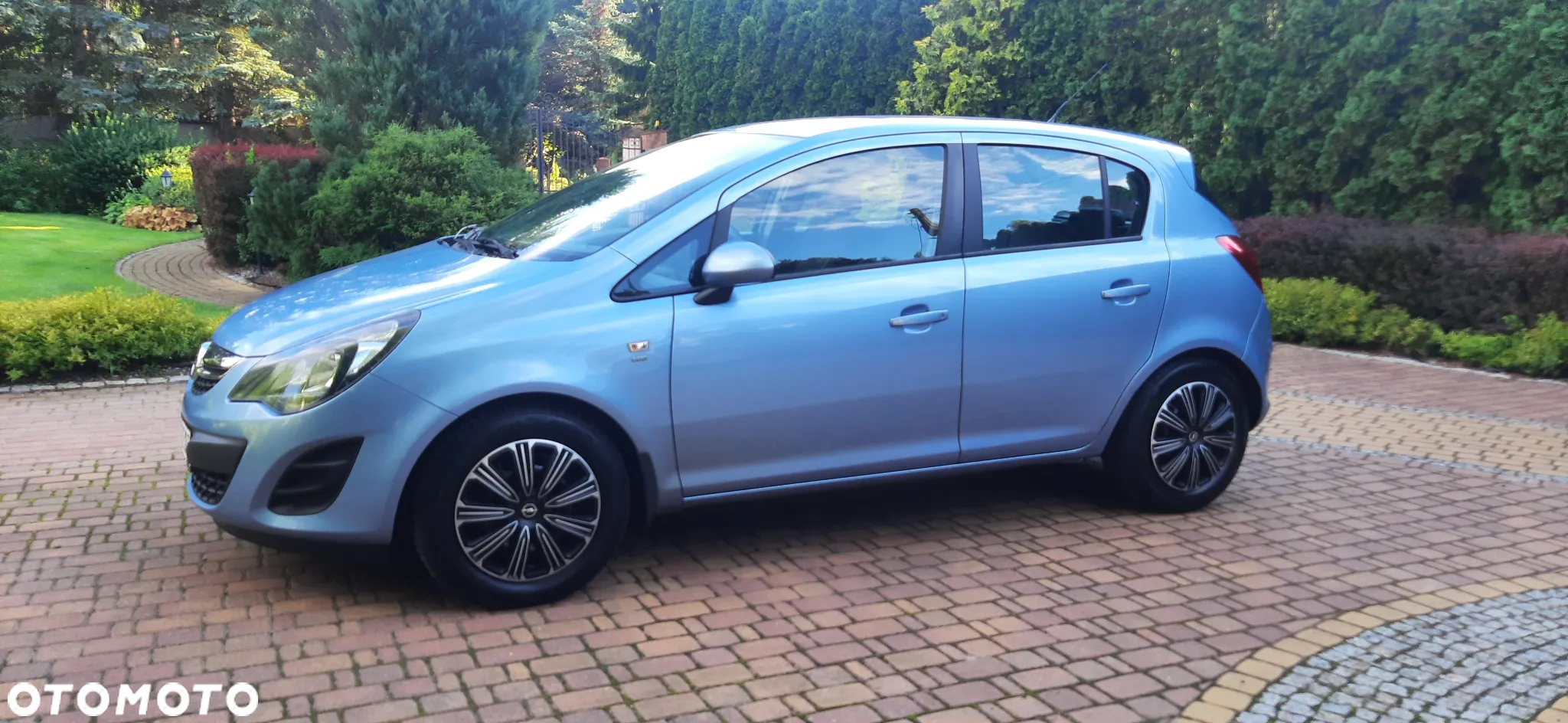 Opel Corsa - 2