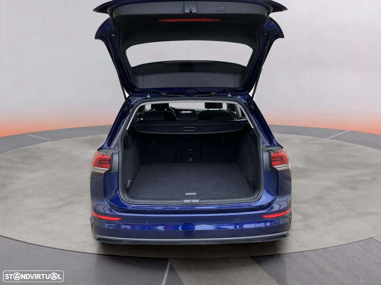 VW Golf Variant - 9