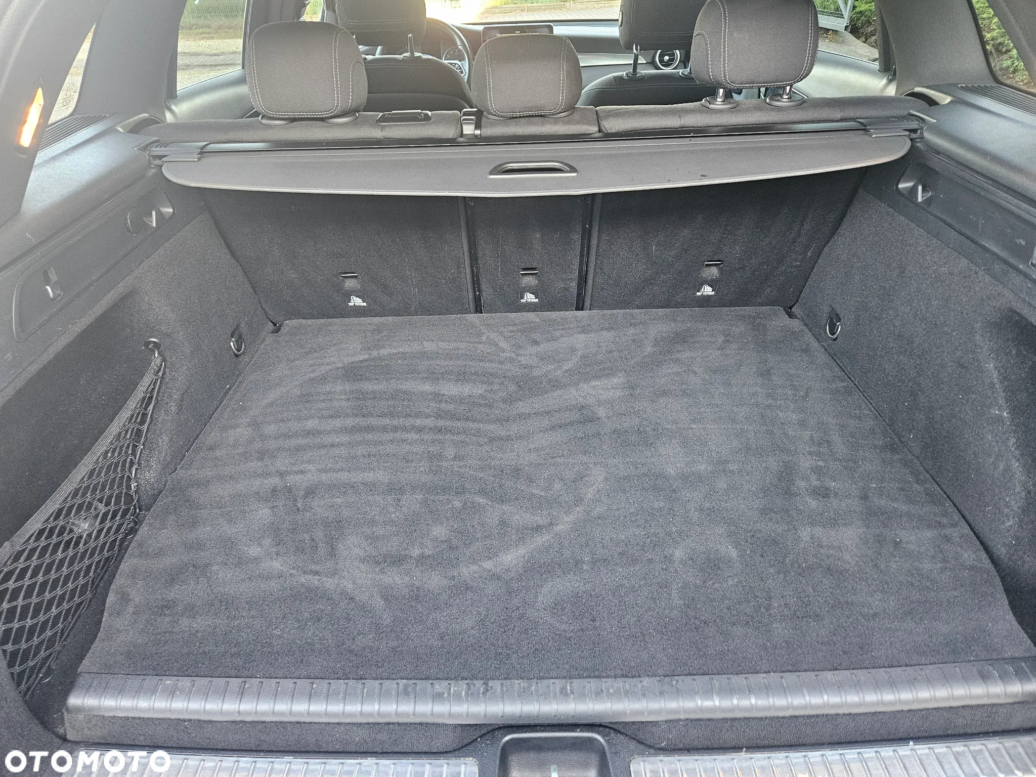 Mercedes-Benz GLC 300 e 4-Matic - 23