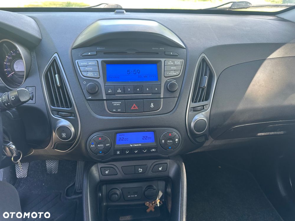 Hyundai ix35 blue 1.6 2WD Finale Silver - 14