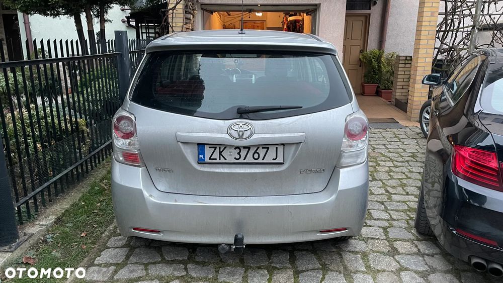 Toyota Verso 2.0 D-4D - 4