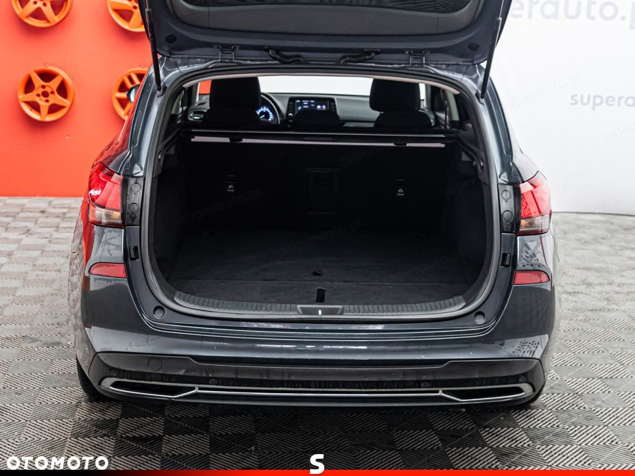 Hyundai i30 1.5 T-GDI 48V Smart DCT - 26