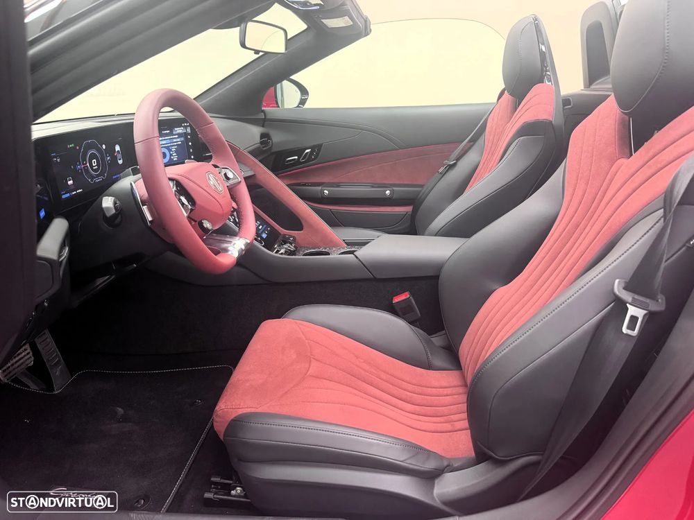 MG Cyberster 77 kWh GT - 10