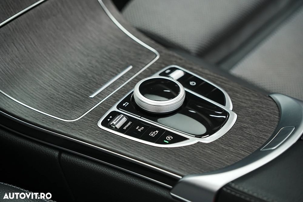 Mercedes-Benz C 220 d 4MATIC 9G-TRONIC - 40