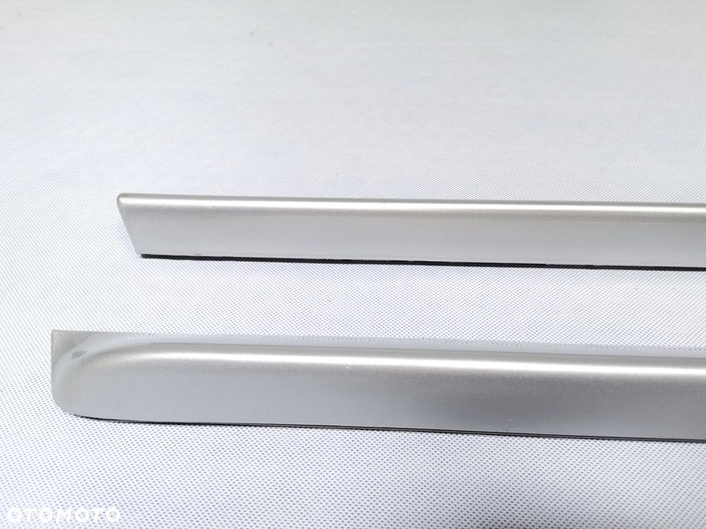 Listwa Drzwi Dolna Prawa AUDI S3 A3 8L 3D 99-03 Oryginał - 2