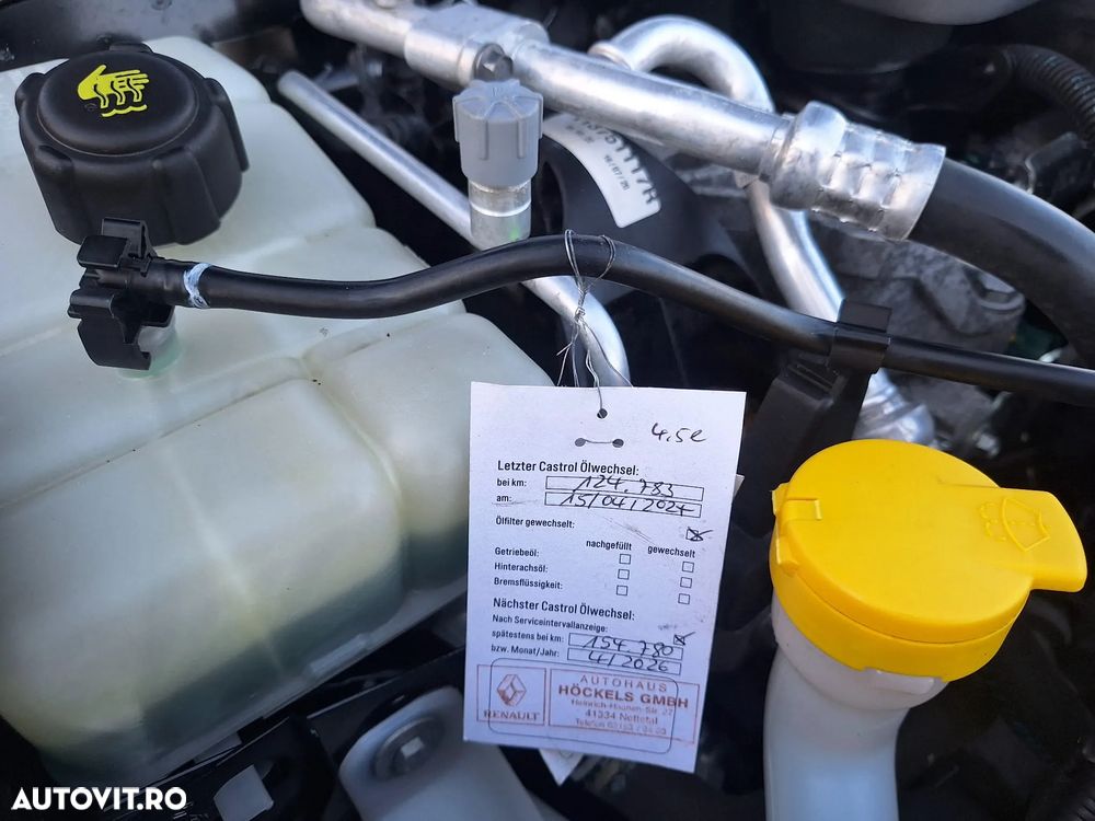 Renault Megane Grandtour E-TECH Plug-in 160 INTENS - 13