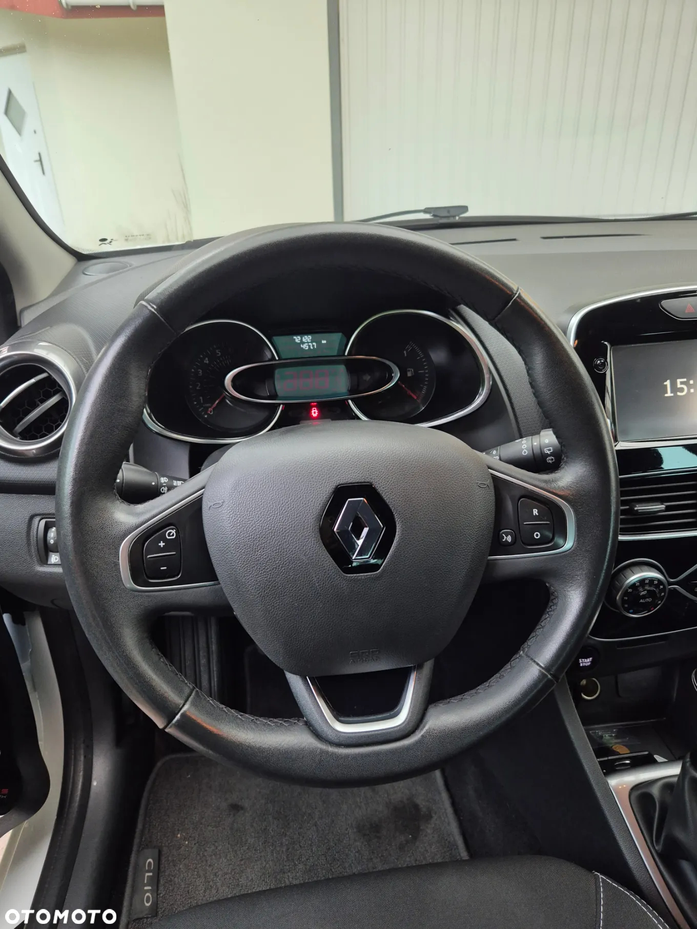 Renault Clio 0.9 Energy TCe Limited - 18