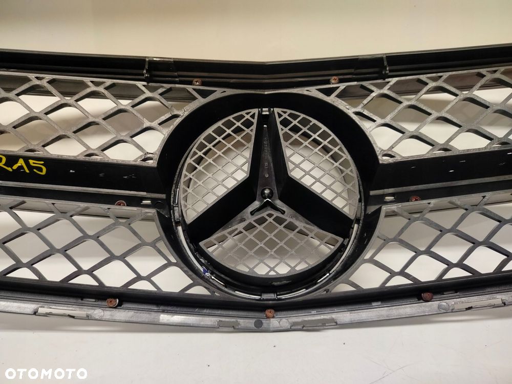 mercedes w207 09r- grill atrapa chłodnicy a2078880260 - 9