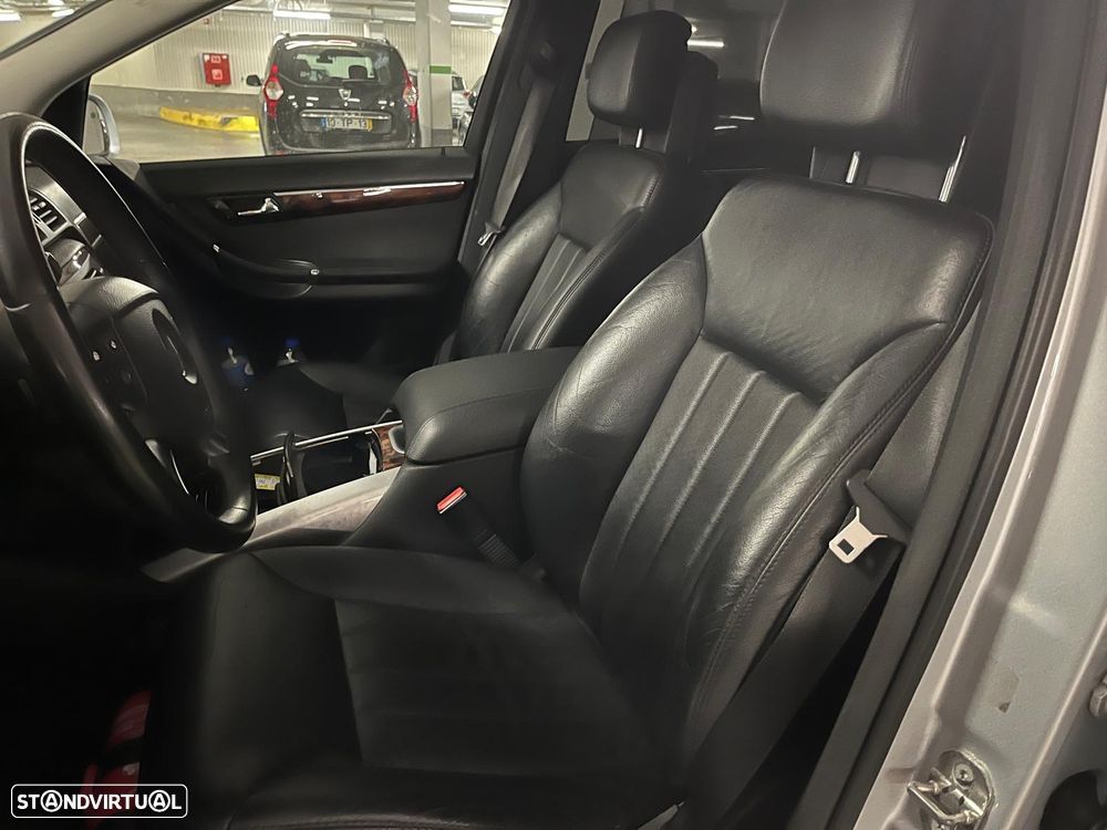 Mercedes-Benz R 320 CDi 4-Matic - 12