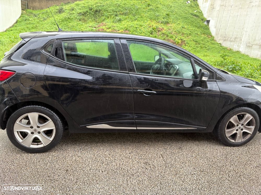 Renault Clio 1.5 dCi # - 4