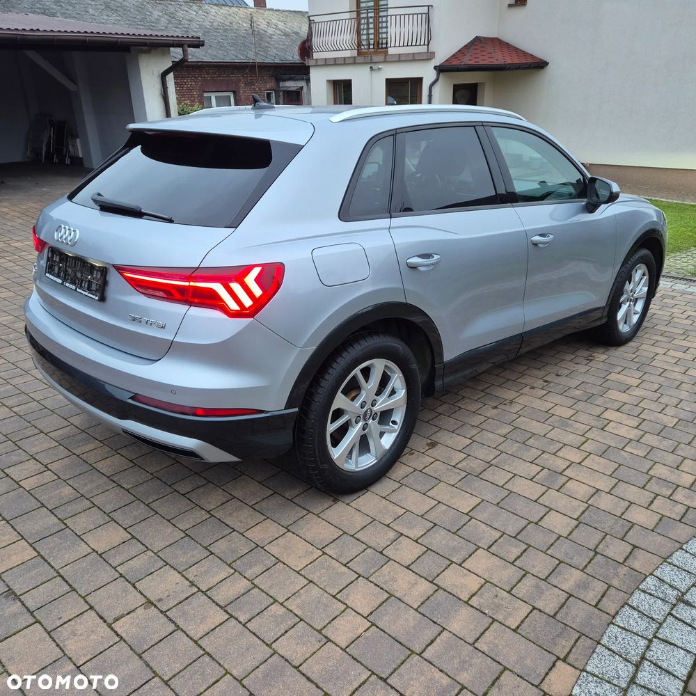 Audi Q3 35 TFSI S line - 4