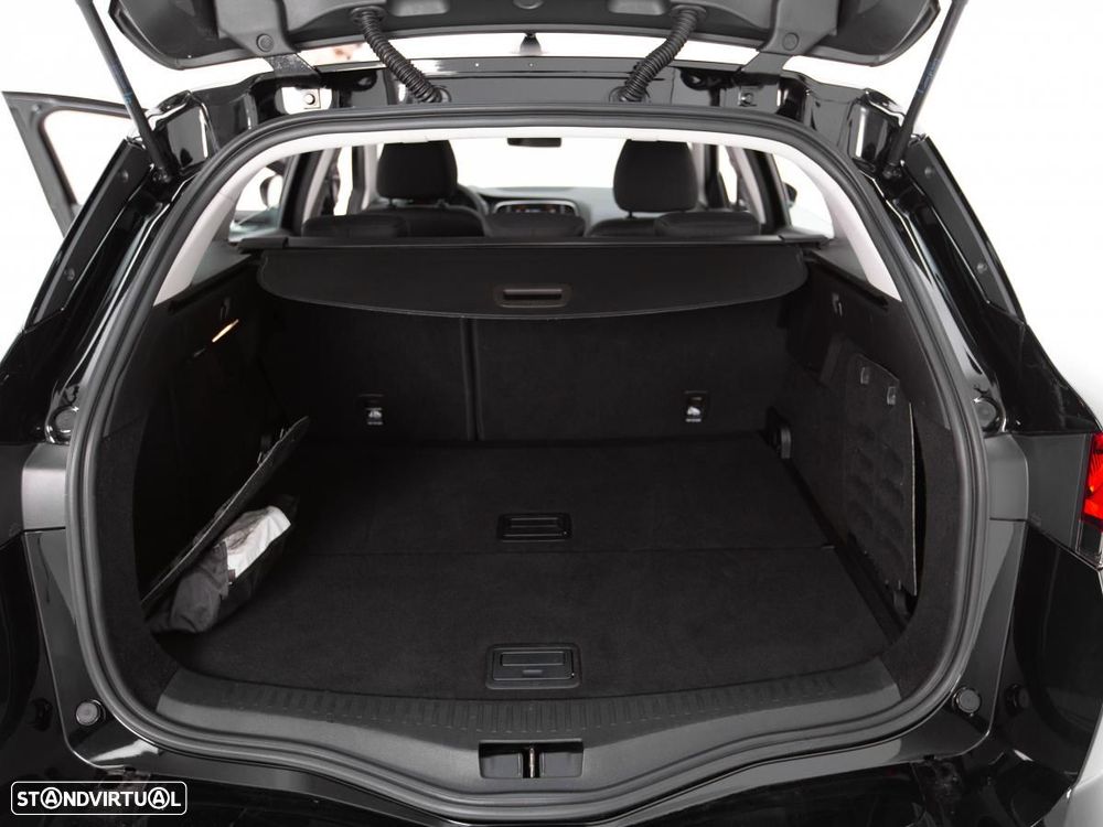 Renault Mégane Sport Tourer 1.5 Blue dCi Equilibre EDC - 11