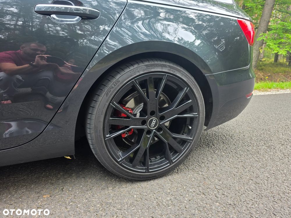 Audi A4 Avant - 13