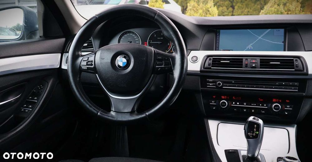 BMW Seria 5 - 13
