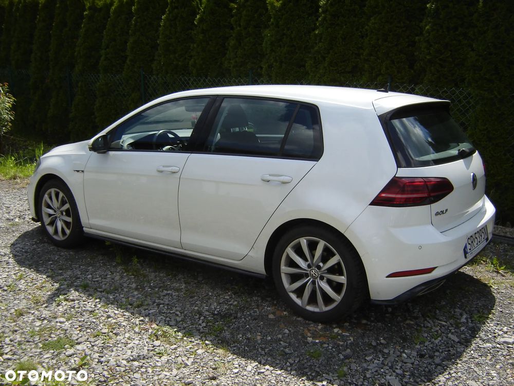 Volkswagen Golf - 4