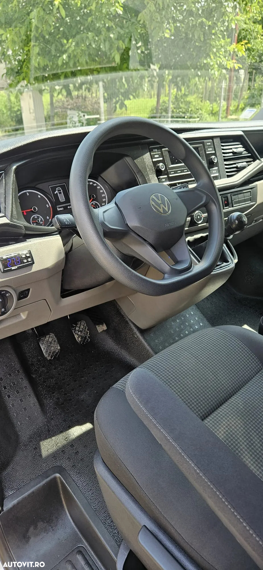 Volkswagen Transporter - 6