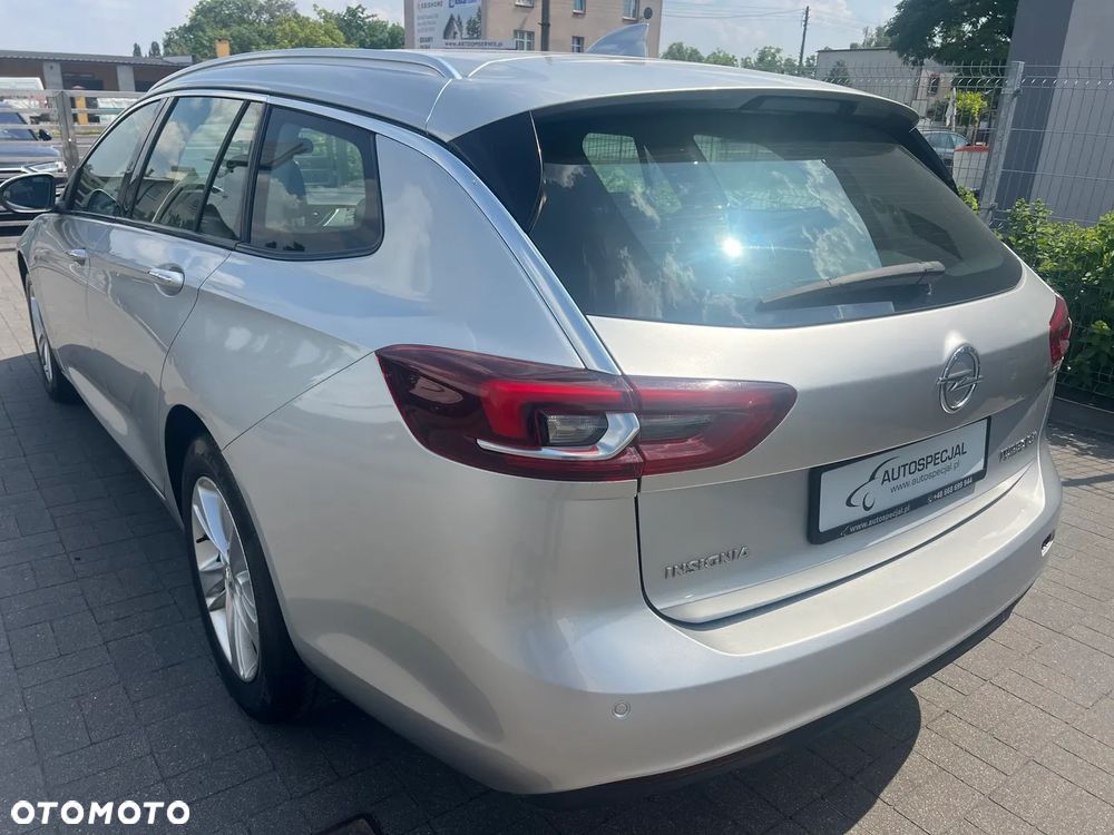 Opel Insignia 2.0 CDTI 4x4 Enjoy S&S - 3