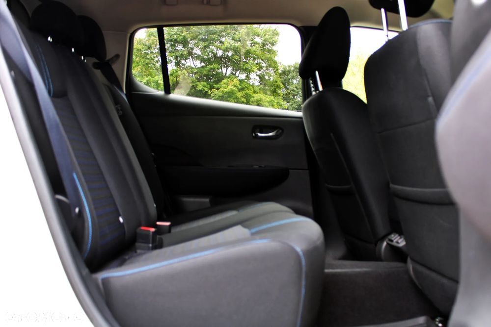 Nissan Leaf 40kWh N-Connecta - 22