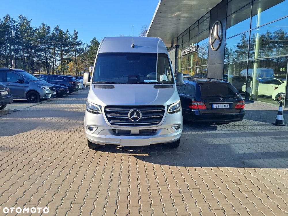 Mercedes-Benz Sprinter Furgon 319 CDI - 2