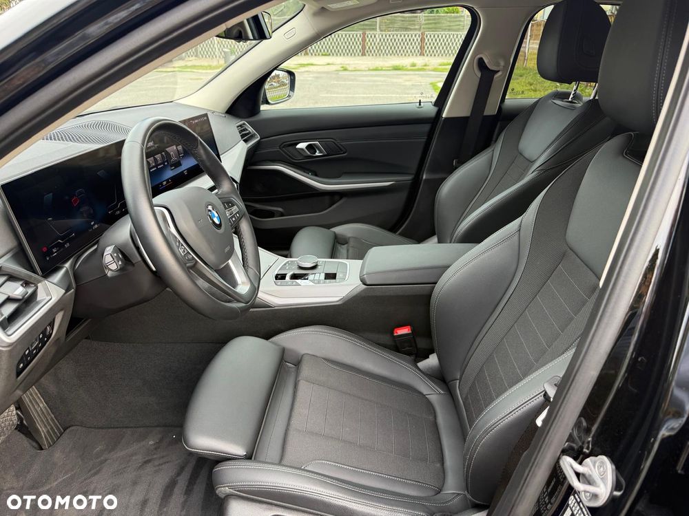 BMW Seria 3 318i - 9