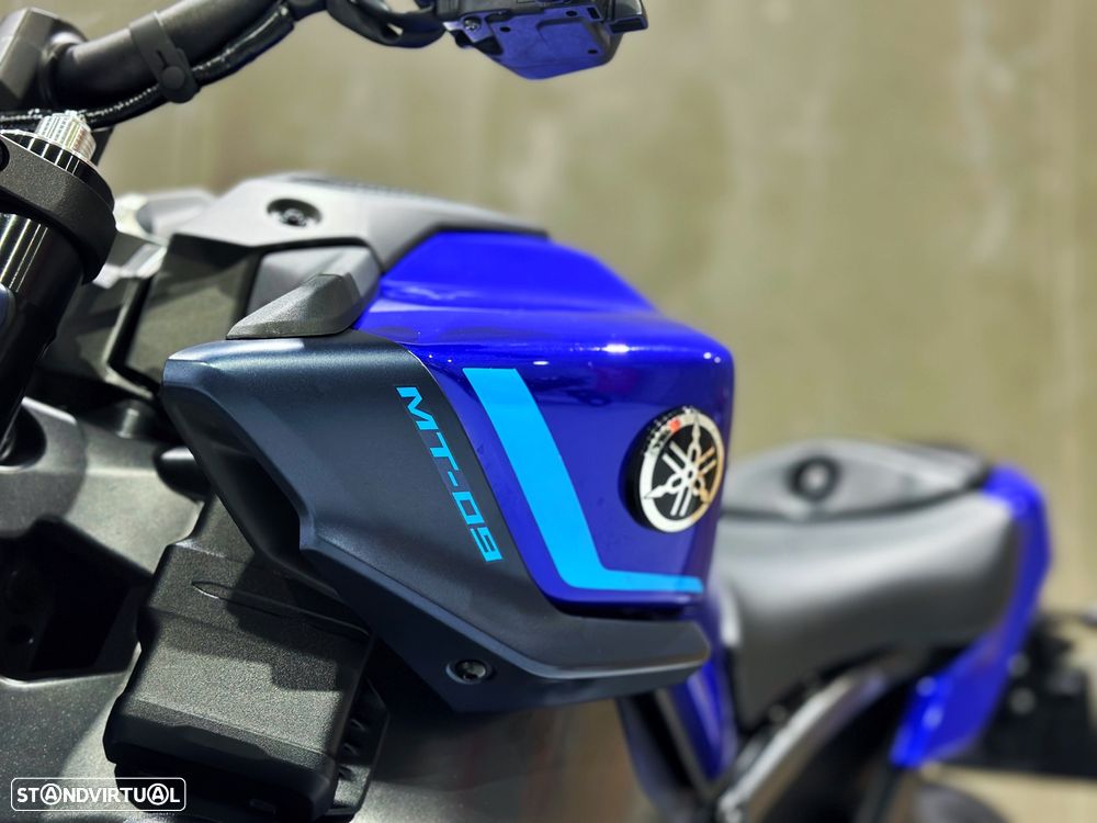 Yamaha MT-09 Y-AMT - 4
