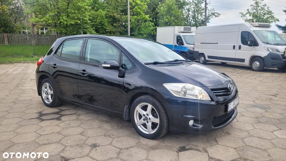 Toyota Auris 1.4 D-4D Premium MM - 8