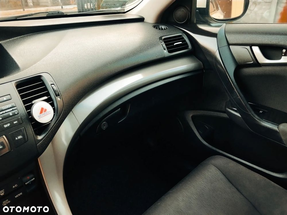 Honda Accord 2.0 Elegance - 19