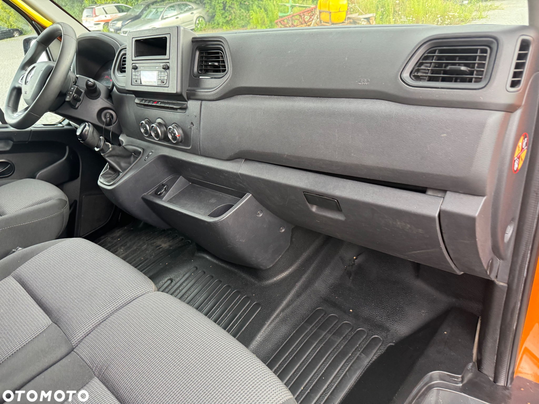 Renault Master klimatyzacja Mobilny serwis roboty drogowe Blaszak L3H3 super stan - 19