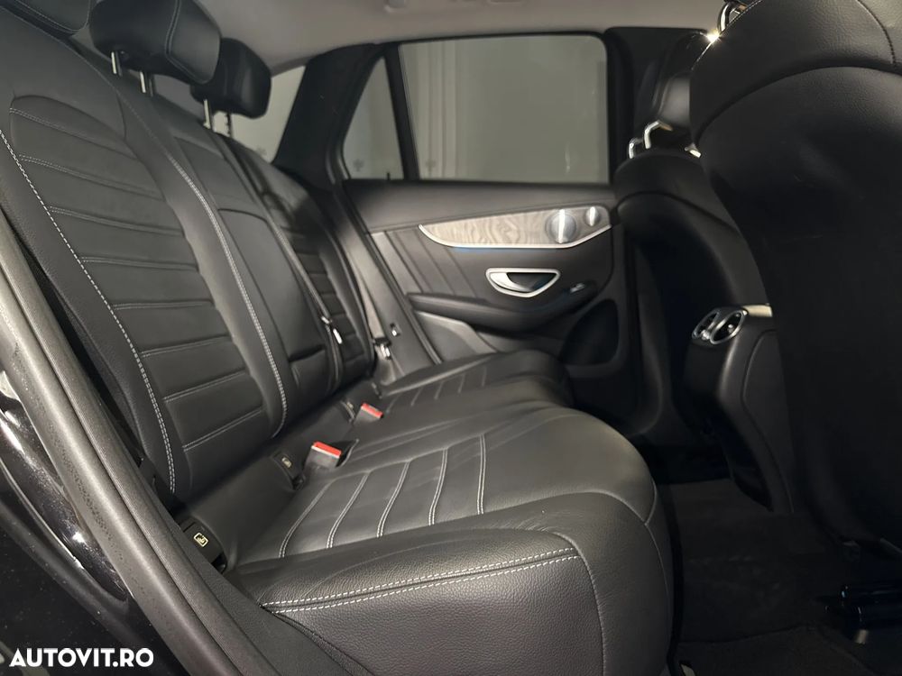 Mercedes-Benz GLC 43 AMG 4MATIC - 13