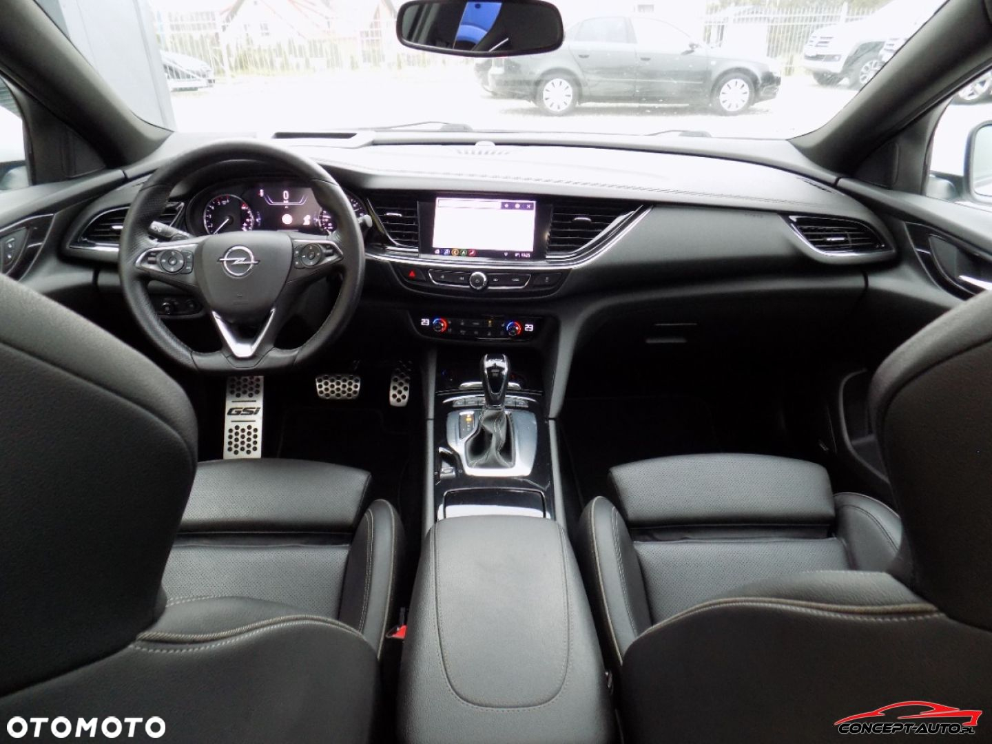 Opel Insignia - 19
