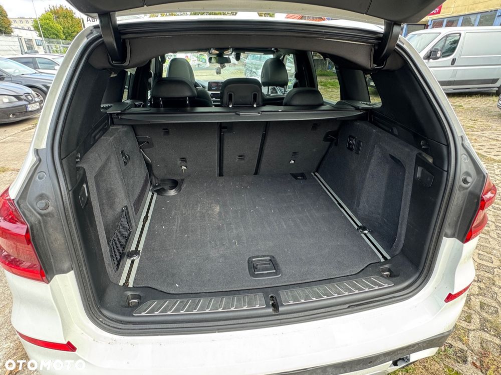 BMW X3 xDrive30i xLine - 15