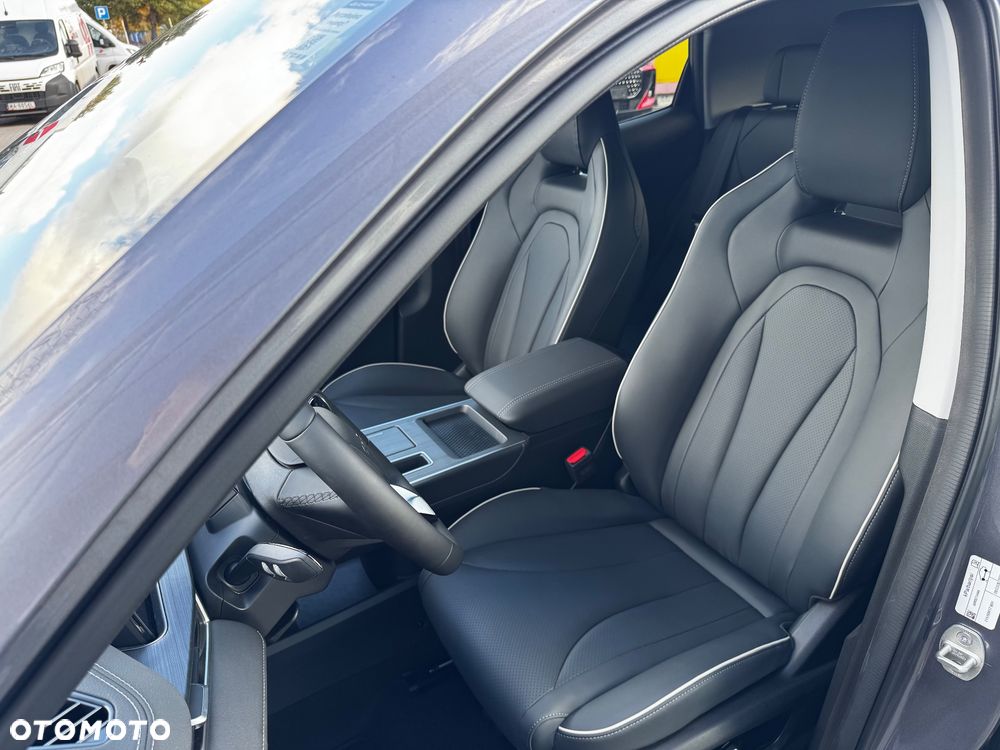 Chery Tiggo 4 1.5 GDI HEV Premium DHT - 12