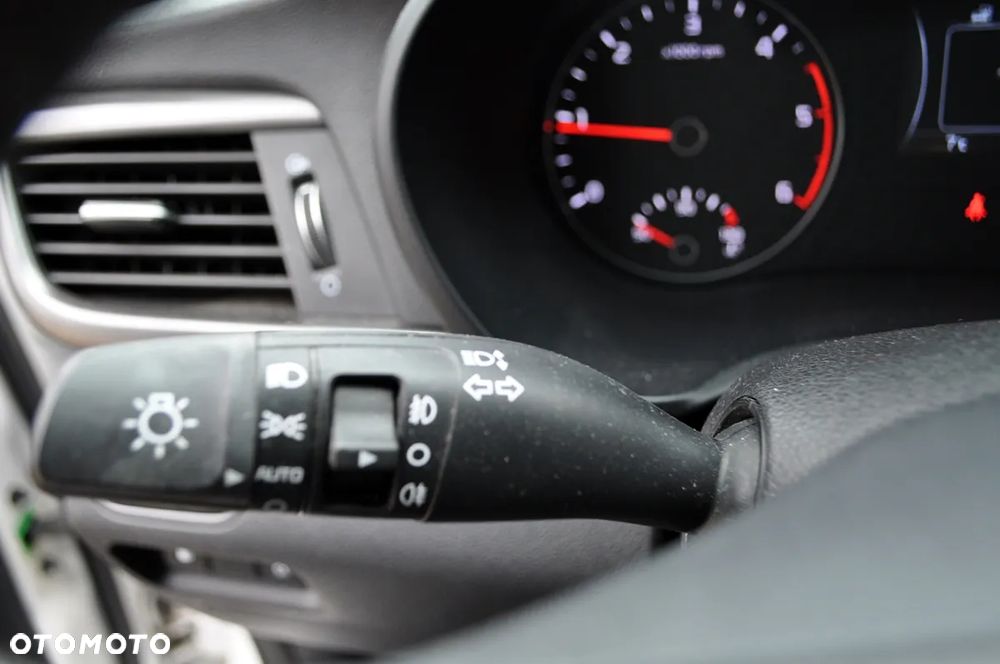 Kia Optima 1.7 CRDI L - 27