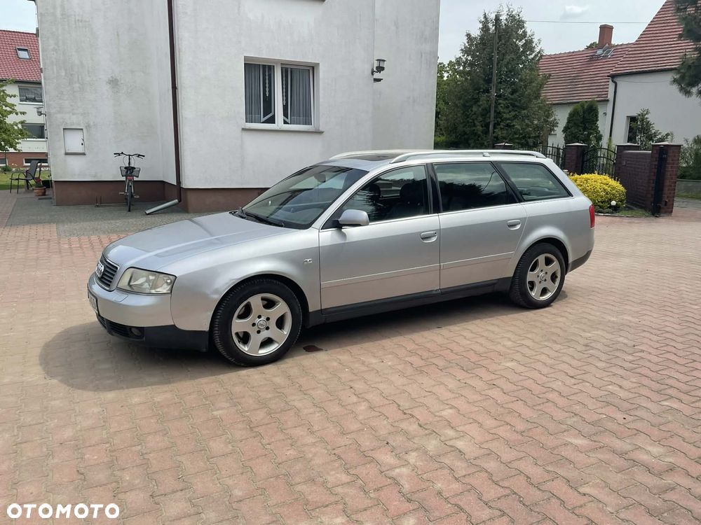 Audi A6 Avant - 1