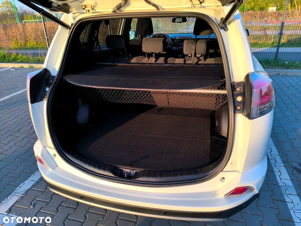 Toyota RAV4 2.0 Premium 4x4 - 15