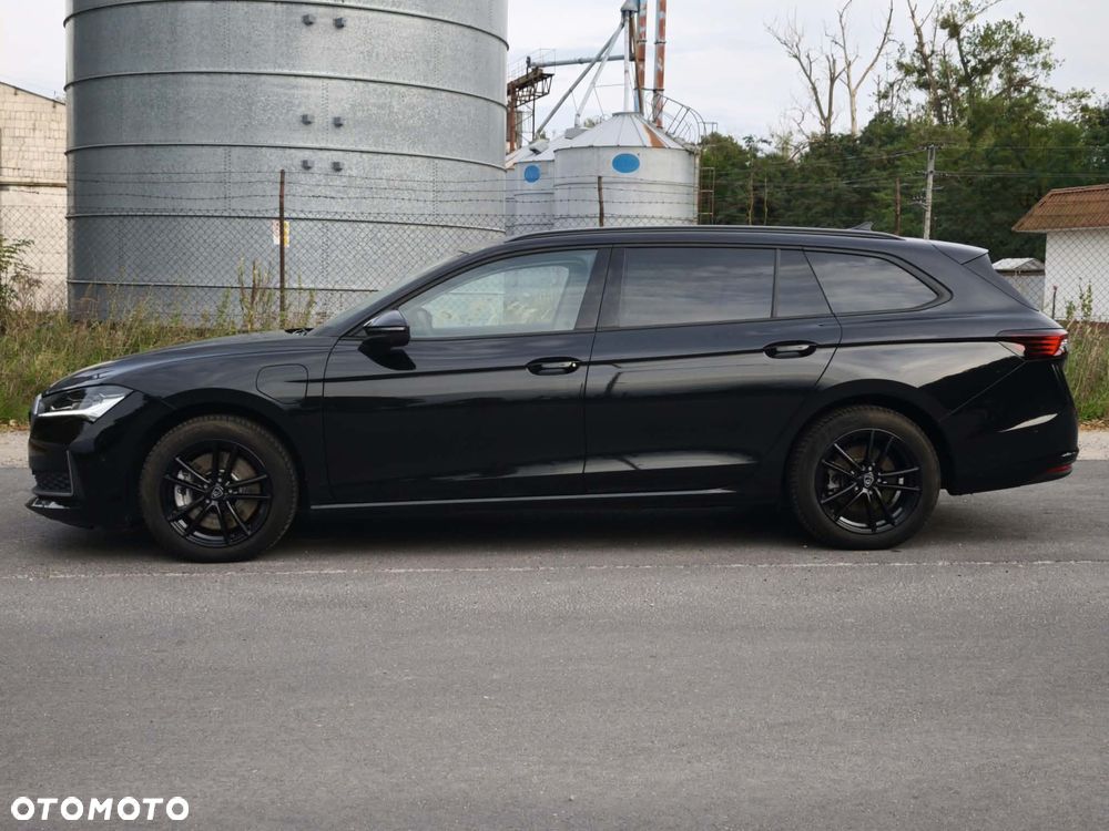 Skoda Superb 2025 photo 4