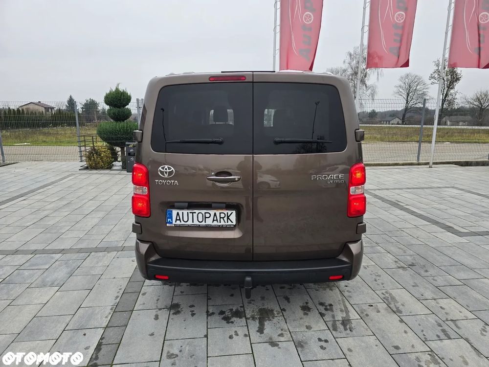Toyota Proace Verso 2.0 D4-D Medium VIP - 12