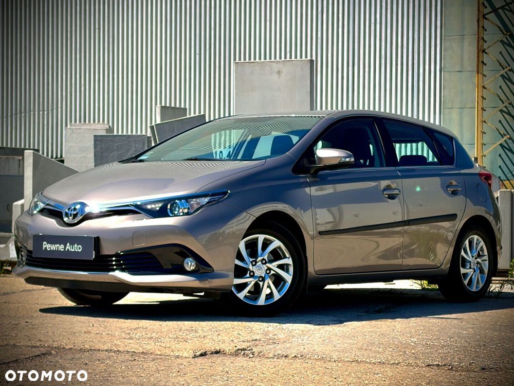 Toyota Auris 1.6 Comfort - 8