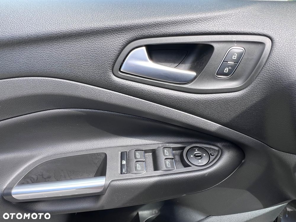 Ford Kuga 2.0 TDCi AWD ST-Line - 26