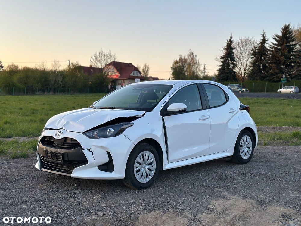 Toyota Yaris - 8