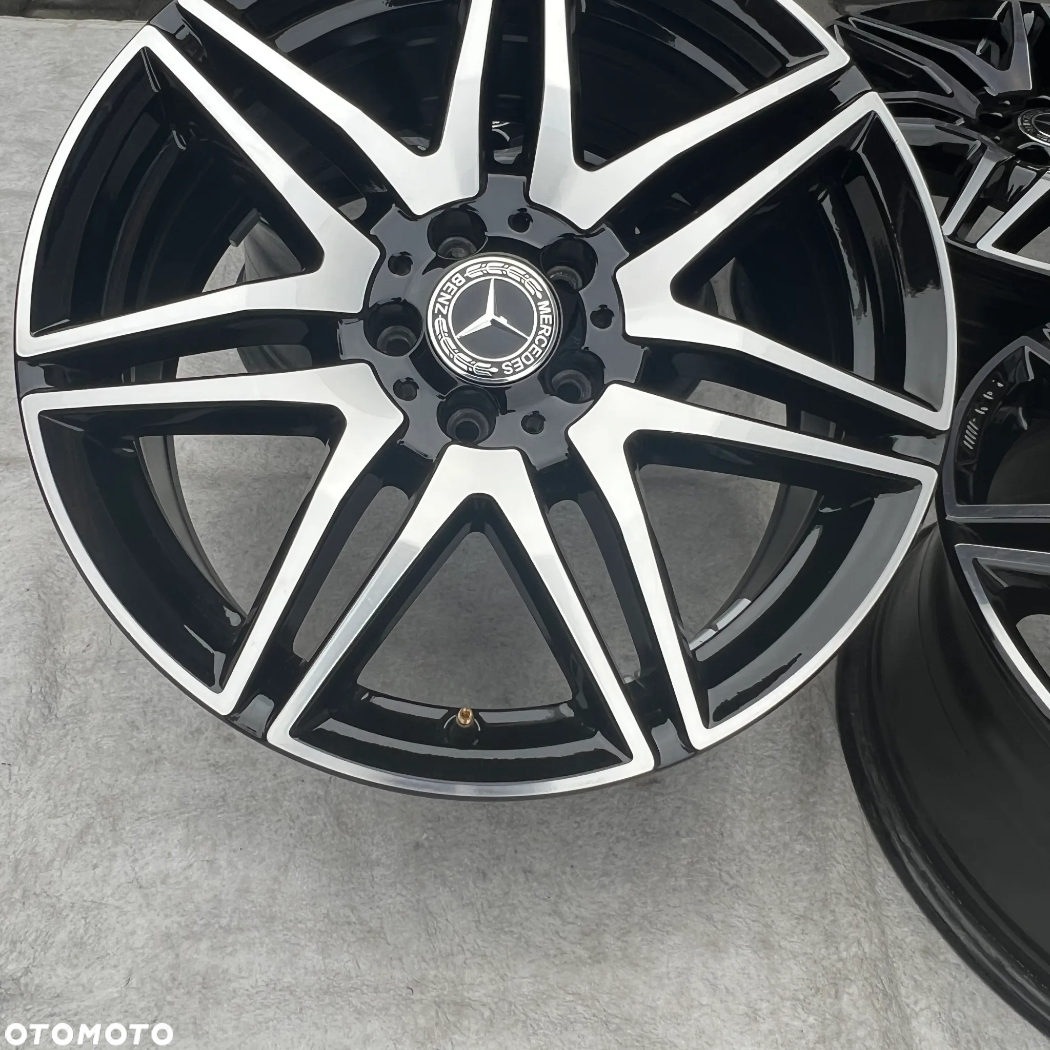 FELGI MERCEDES V-KLASA VITO VIANO 447 19'' AMG OEM - 10