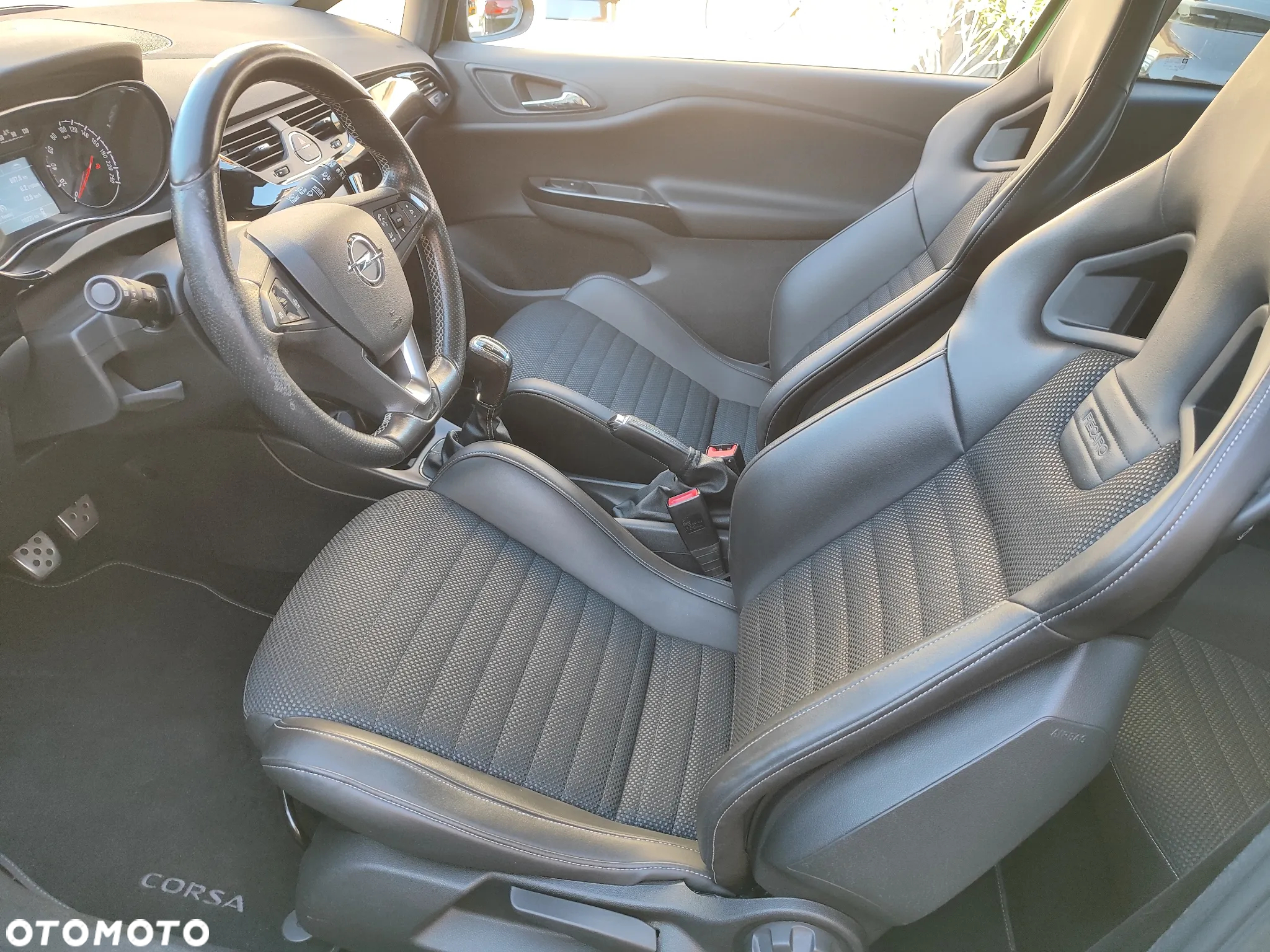 Opel Corsa - 22
