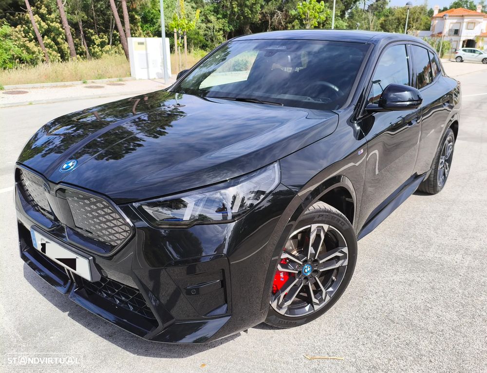 BMW iX2 eDrive20 Pack Desportivo M Pro - 36