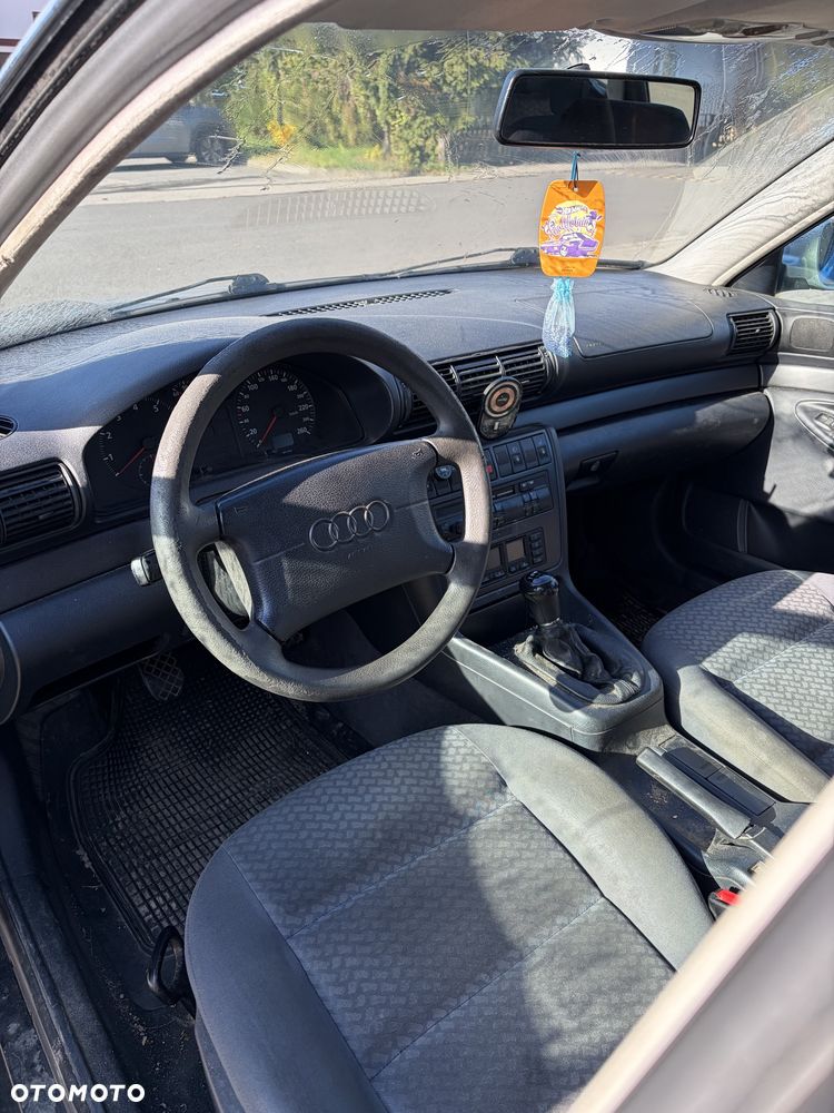 Audi A4 Avant - 5