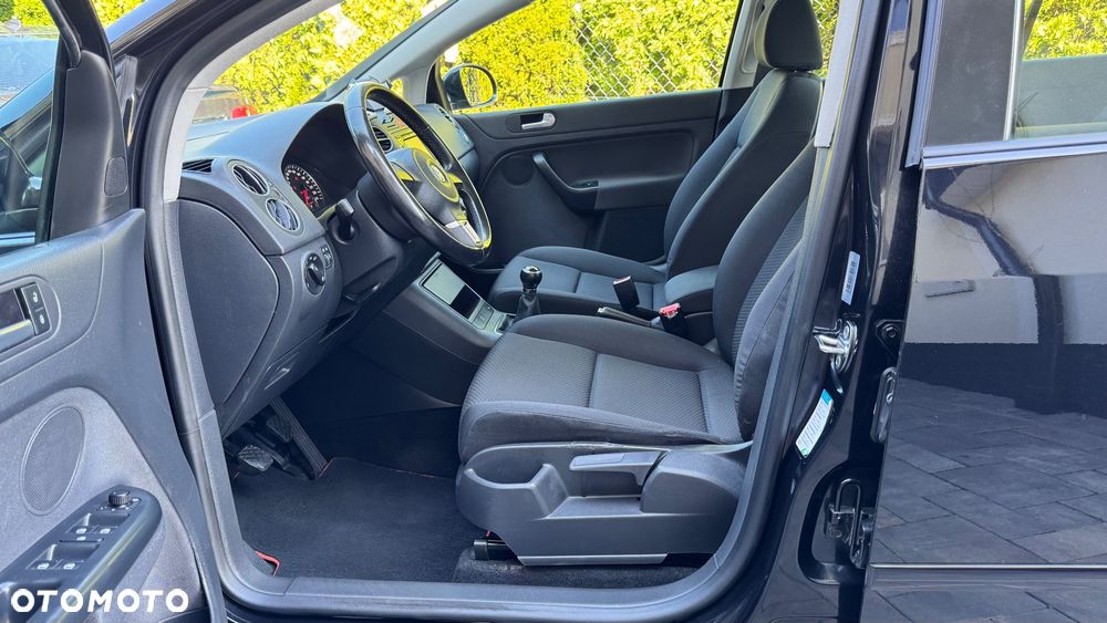 Volkswagen Golf Plus 2.0 TDI Comfortline - 29